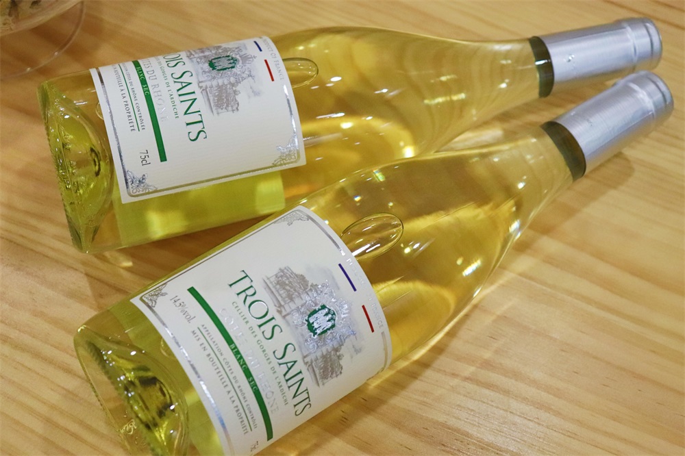 開(kāi)一家紅酒專賣店怎么樣？