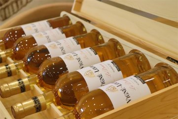 鄭州開個紅酒莊投資多少錢