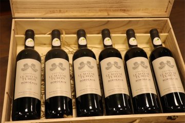 開個紅酒店去哪拿貨適合呢