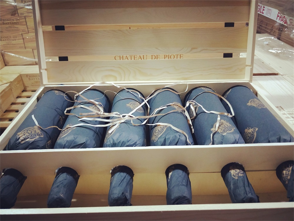 在沈陽開個紅酒店生意怎么樣