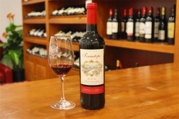 現在紅酒的品牌和價格是多少